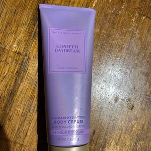 NEW Bath & Body Works Confetti Daydream Body Cream